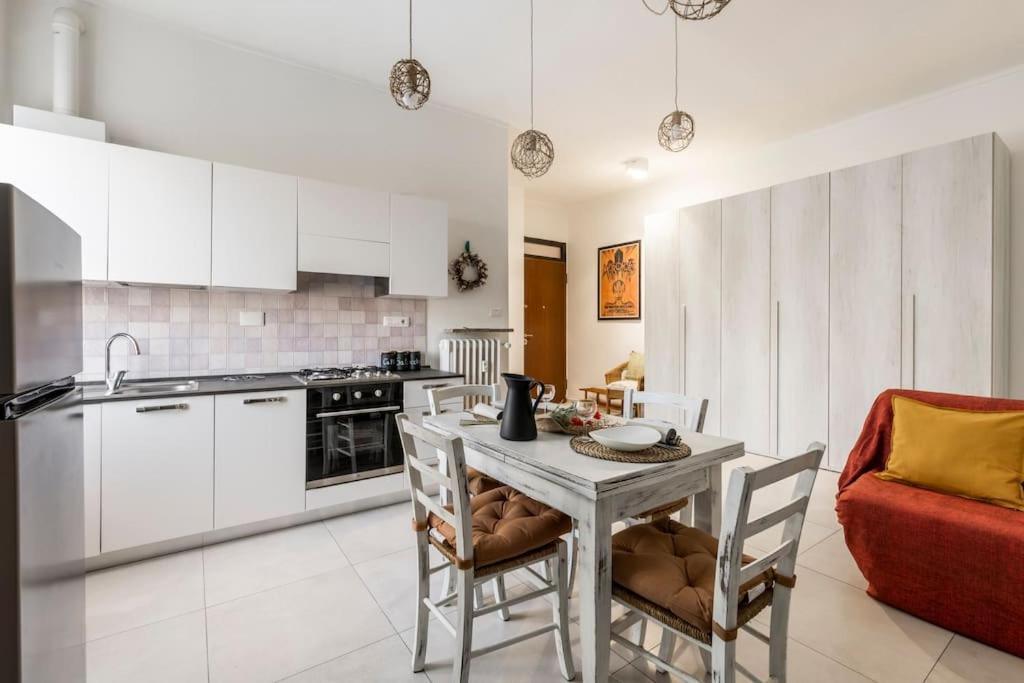 Appartamento Lungo Fiume Turin Exterior foto