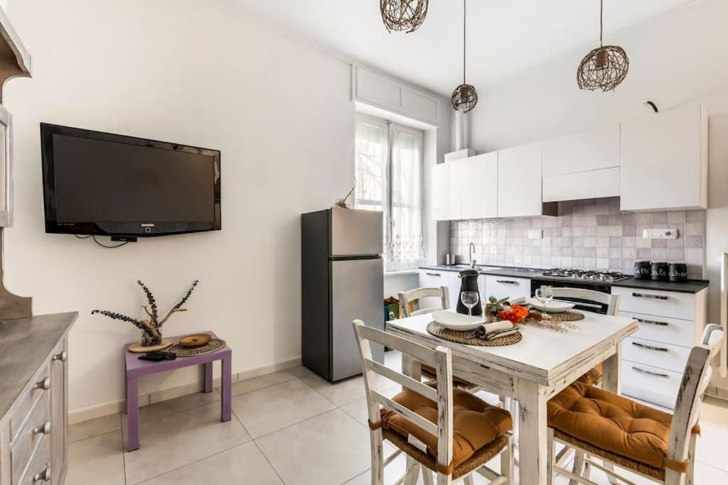 Appartamento Lungo Fiume Turin Exterior foto