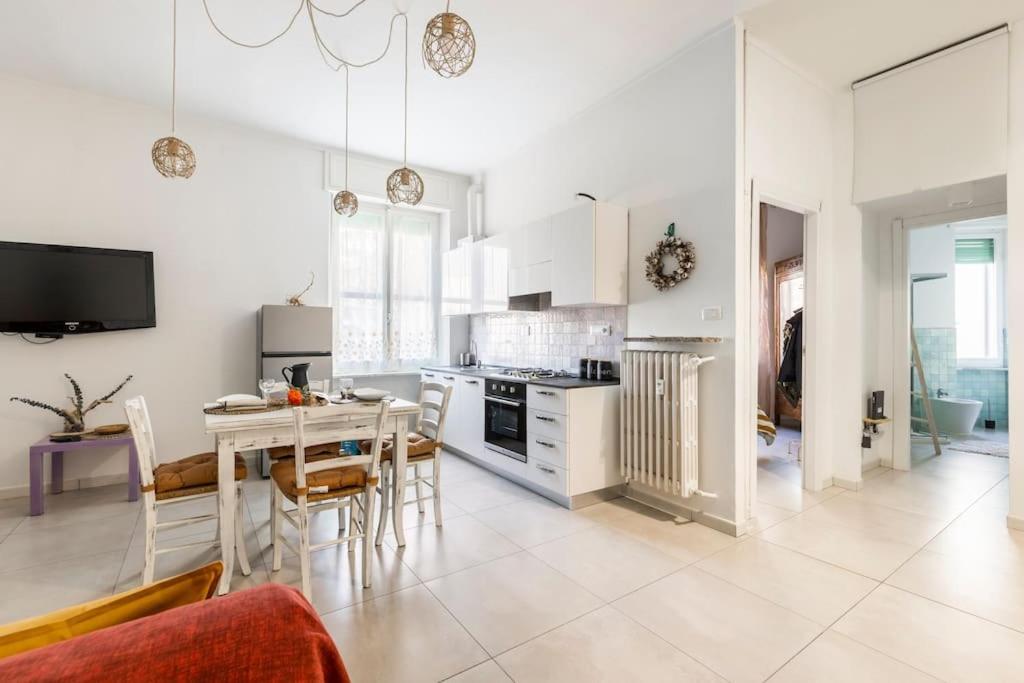 Appartamento Lungo Fiume Turin Exterior foto