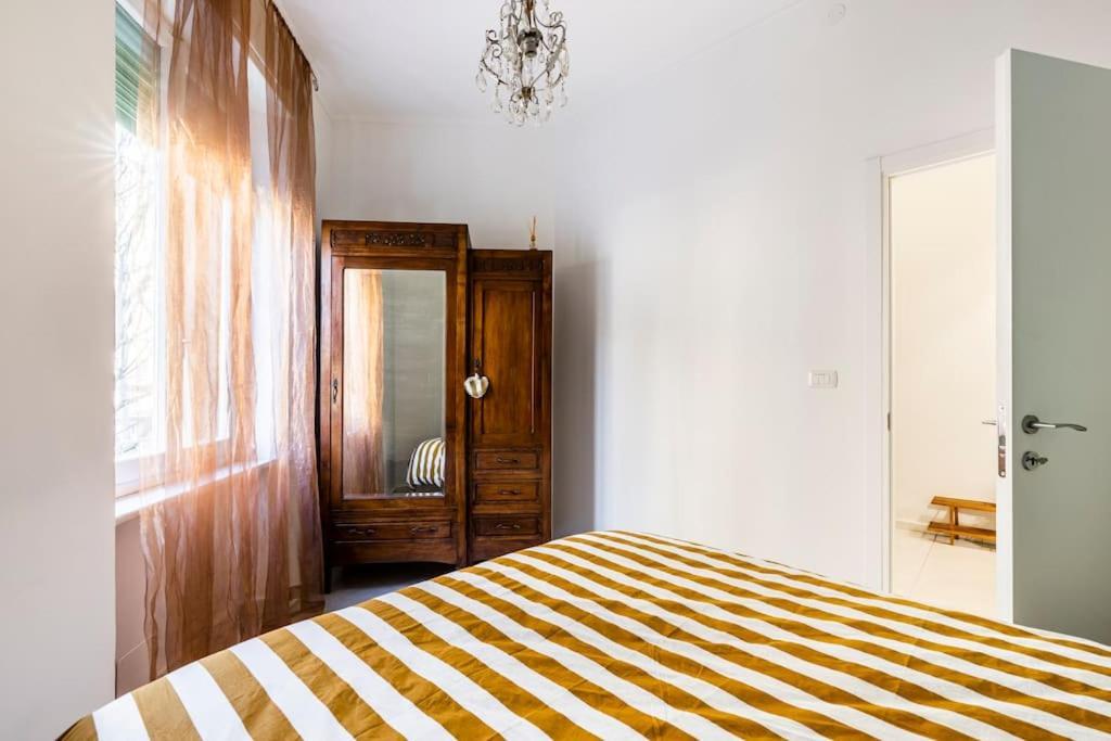 Appartamento Lungo Fiume Turin Exterior foto